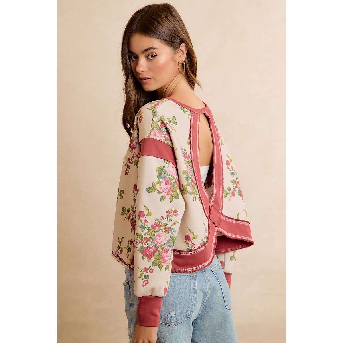 FLORAL BRUSHED TERRY OPEN BACK LONG SLEEVES TOP