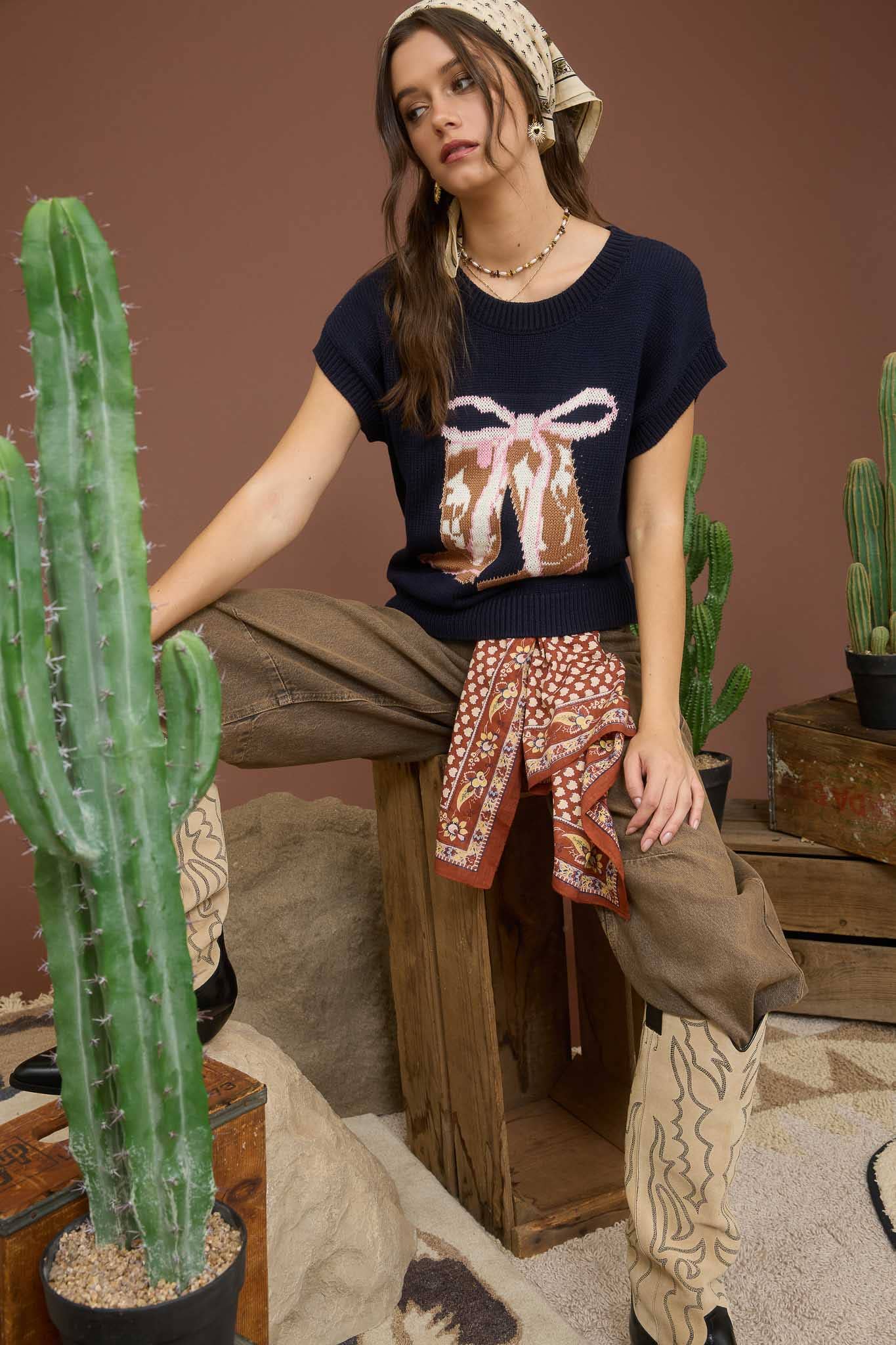 BOOT BOW JAQUARD SHORT SLEEVE KNIT SWEATER