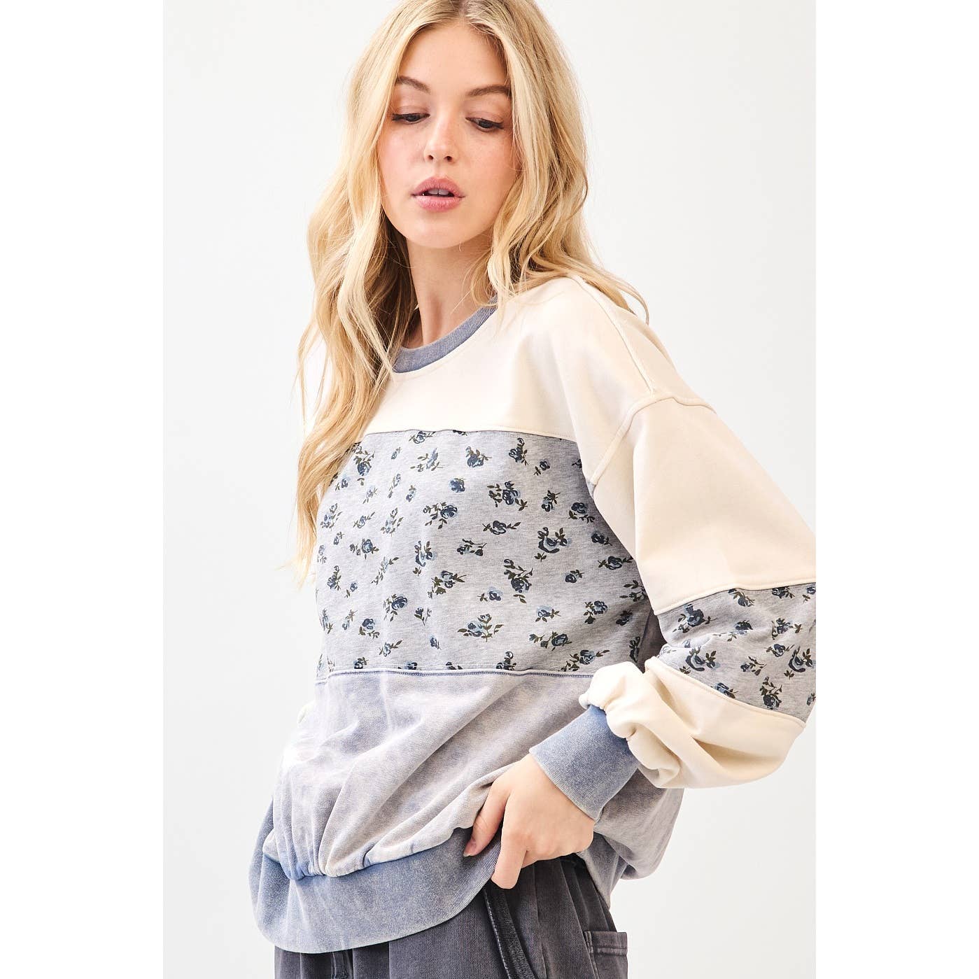 WASHED FLOWER PRINT COLOR BLOCK