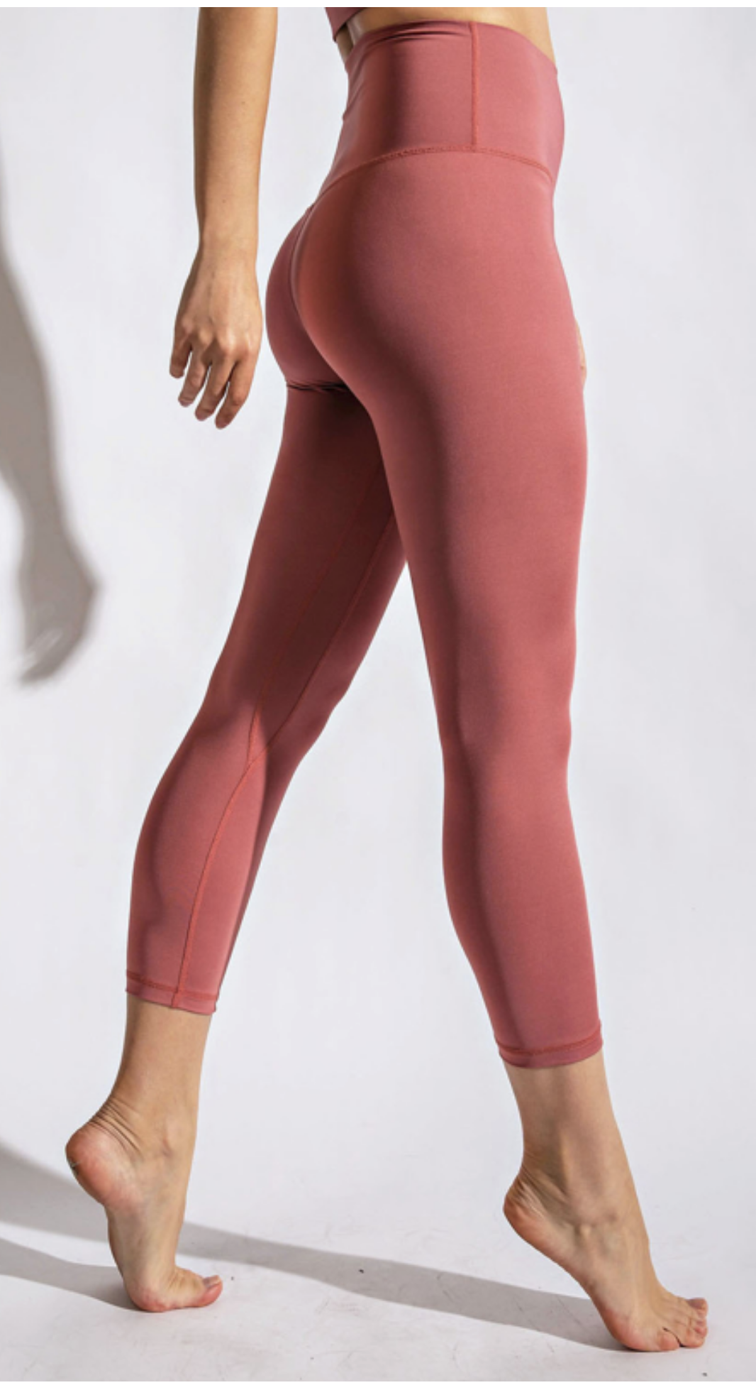 Rose Capri High Waist