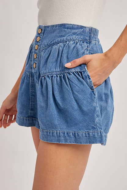 FLUER PLEATED DENIM SHORTS WITH POCKETS: MED.WASH