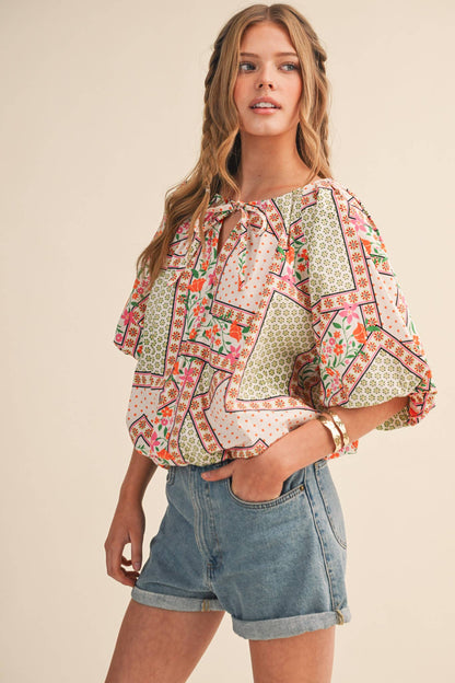 EXCLUSIVE FLORAL PRINT BUBBLE TOP