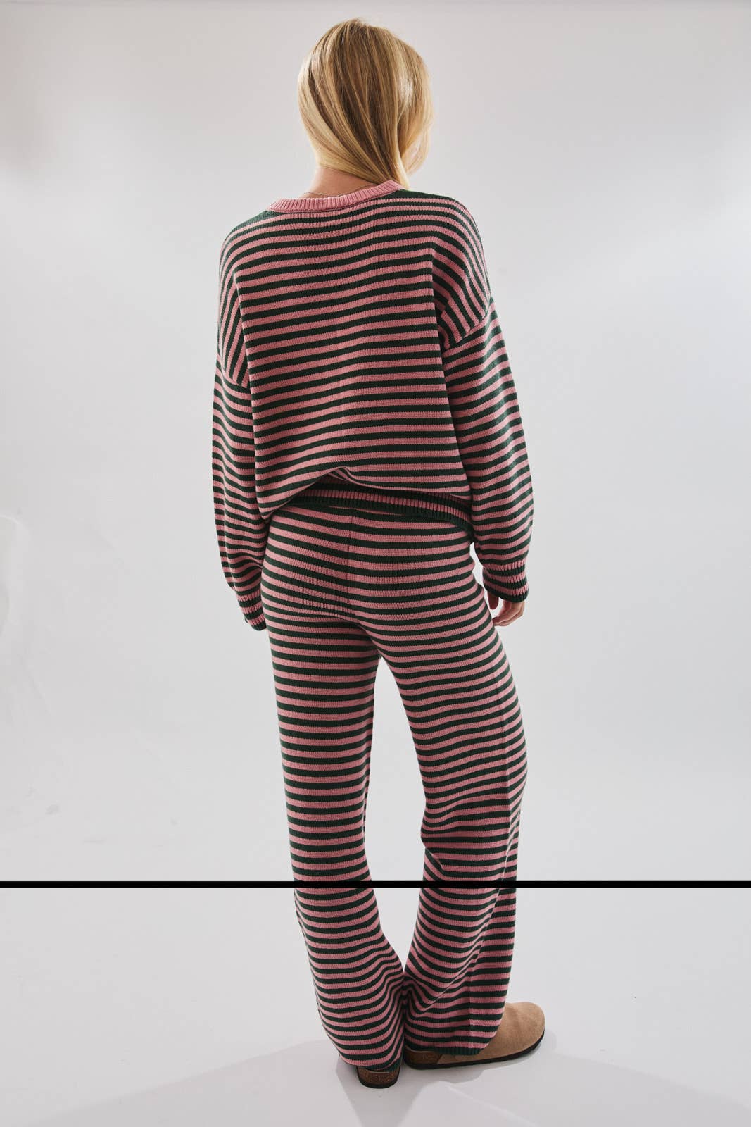 CREW NECK STRIPE SWEATER & WIDE LEG PANTS: MAUVE-OLIVE
