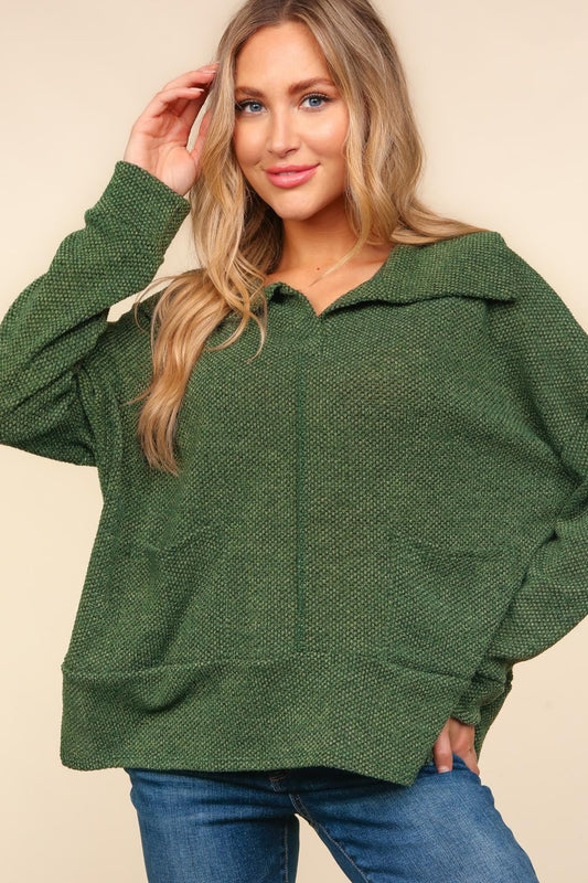 CHARCOAL COLLARED NOTCH NECK OVERSIZED TOP