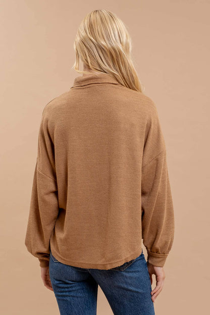COLLARED RAW EDGE KNIT TOP: ALMOND