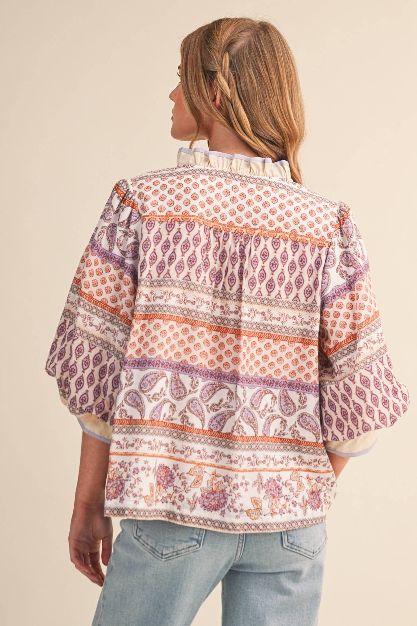 EXCLUSIVE PRINT BUBBLE SLEEVE V NECK