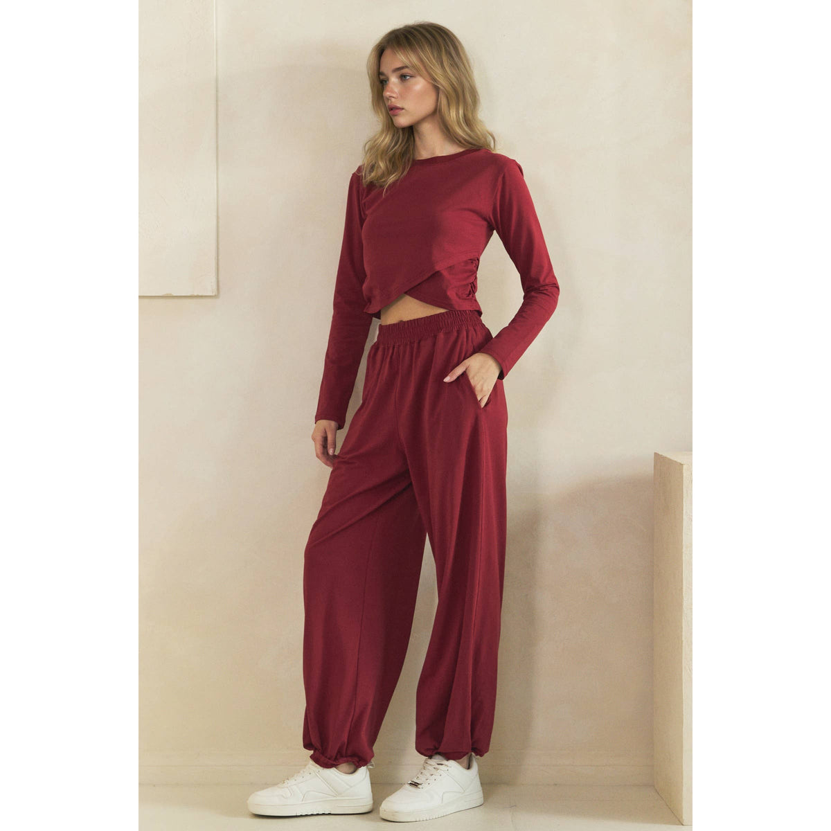 Cozy Twist Lounge Set: Burgundy