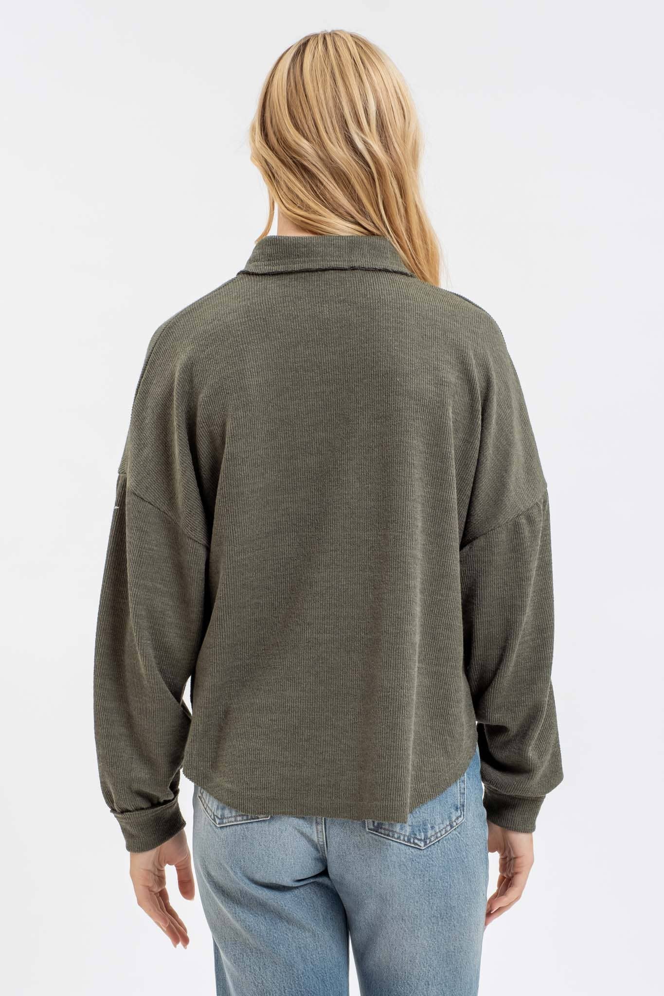 COLLARED RAW EDGE KNIT TOP: Forrest