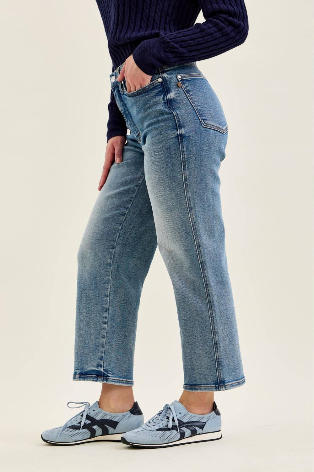 Judy Blue Peggy Ankle Straight Petite Break Through Blue