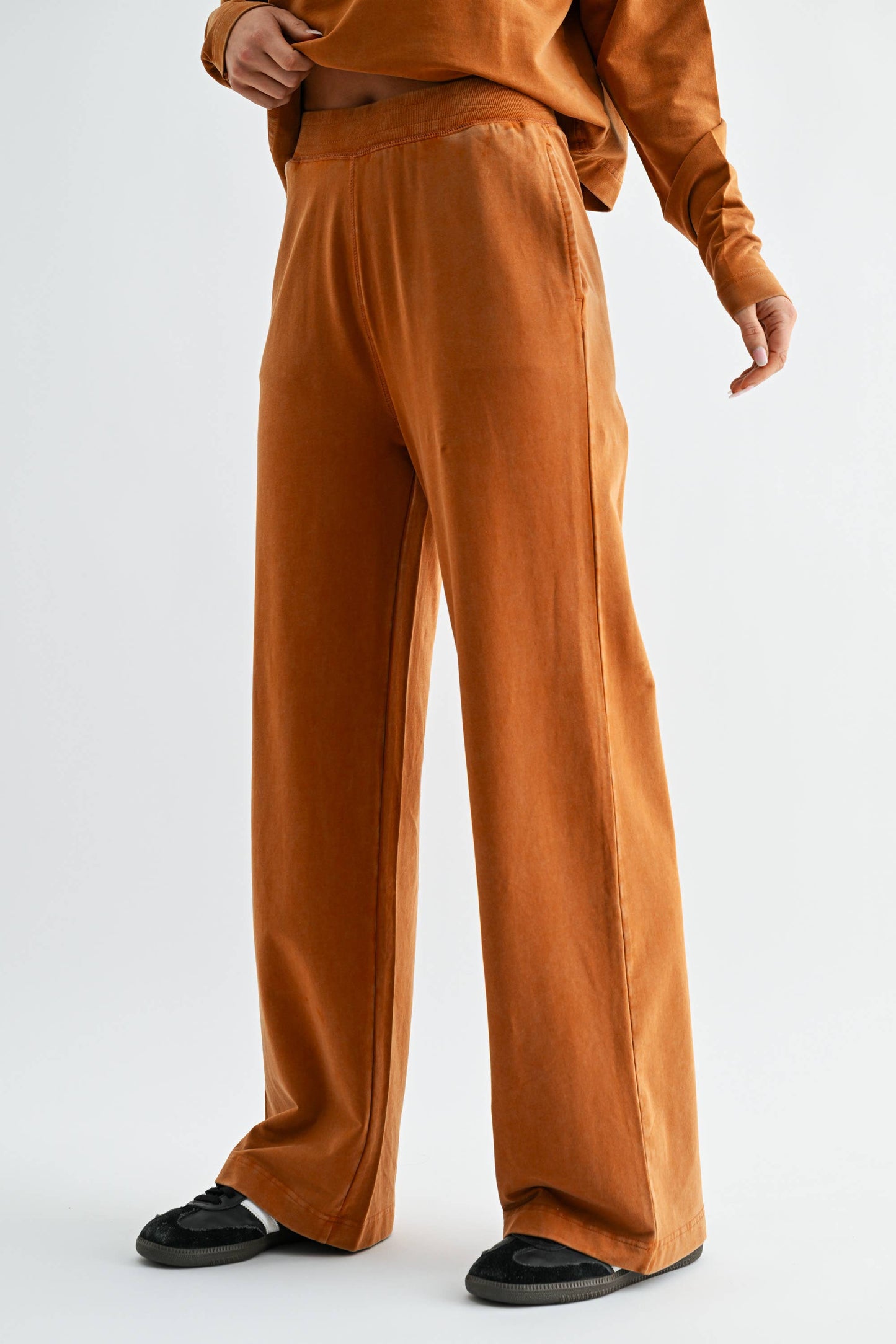 Horizon Mineral Wash Cotton Set: ALMOND
