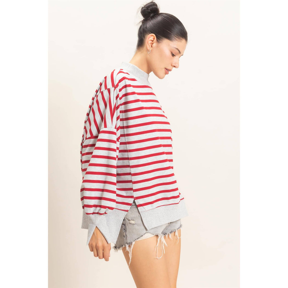 Striped Mock Neck Sweatshirt: H.GRAY/RED