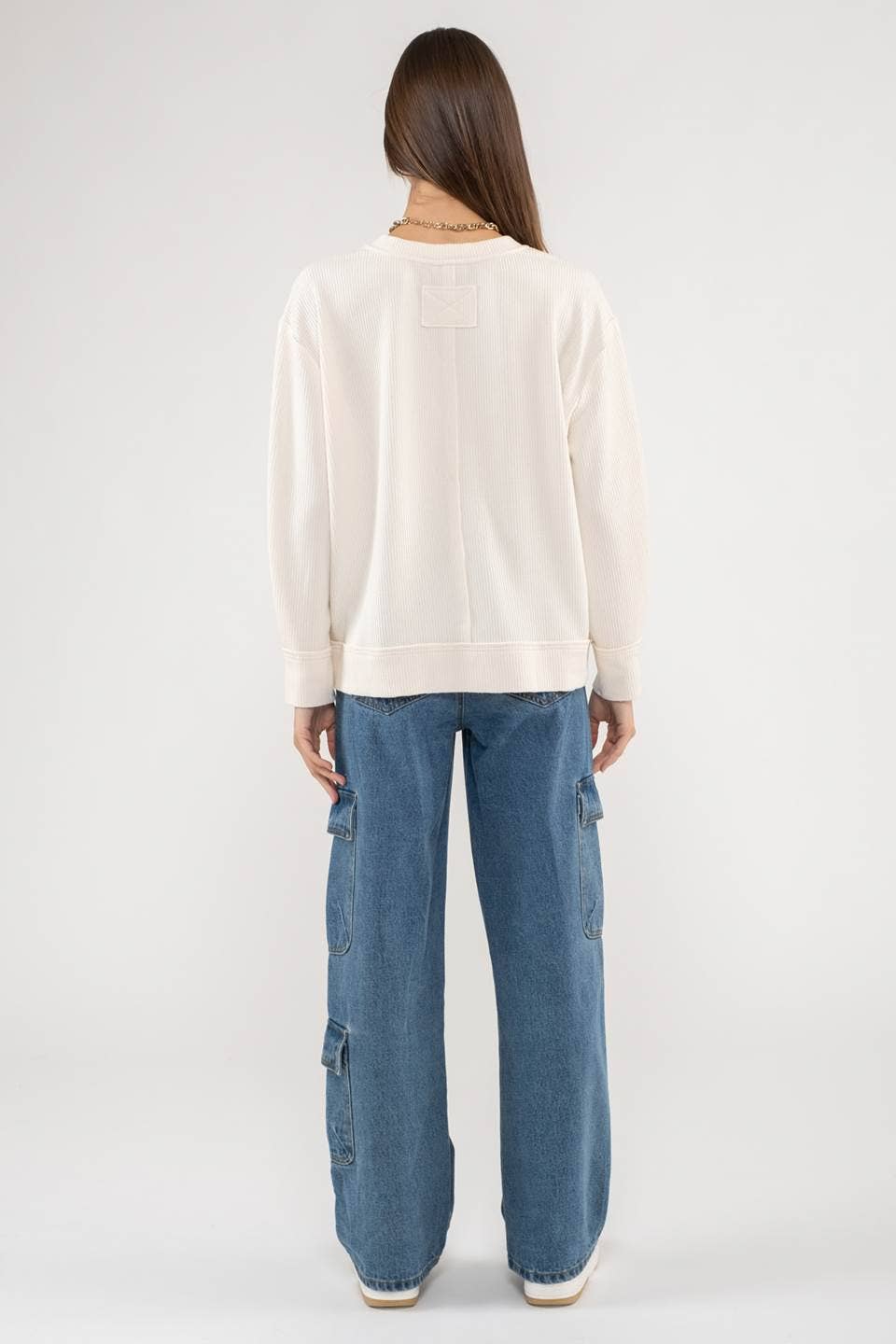 RAW EDGE SPLIT NECK AND HEM RIB KNIT TOP