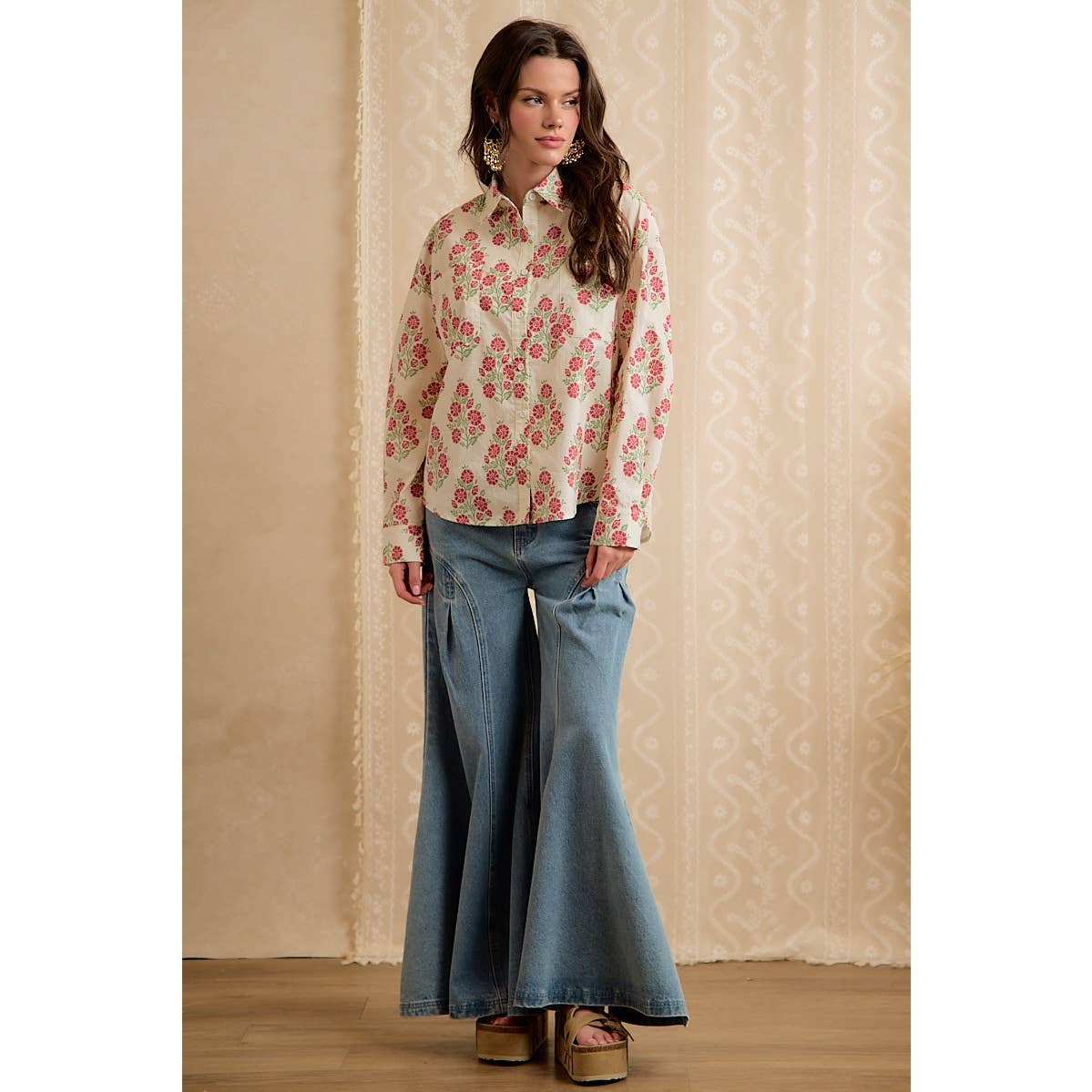 FLORAL PRINTED BUTTON DOWN