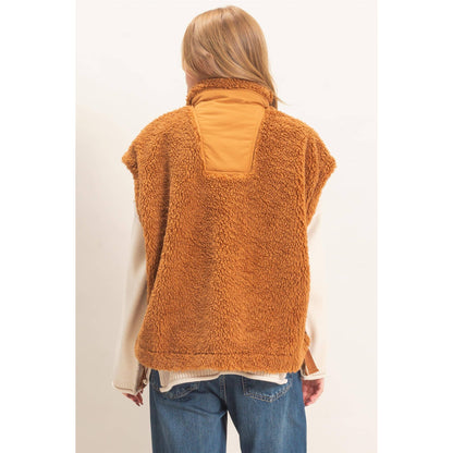 Sherpa Vest With Snap Closure: CAMEL