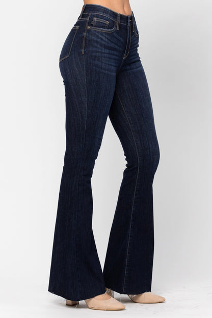 Judy Blue Jeans -Raw Hem Flare