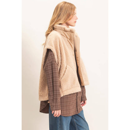 Sherpa Vest With Snap Closure: BEIGE