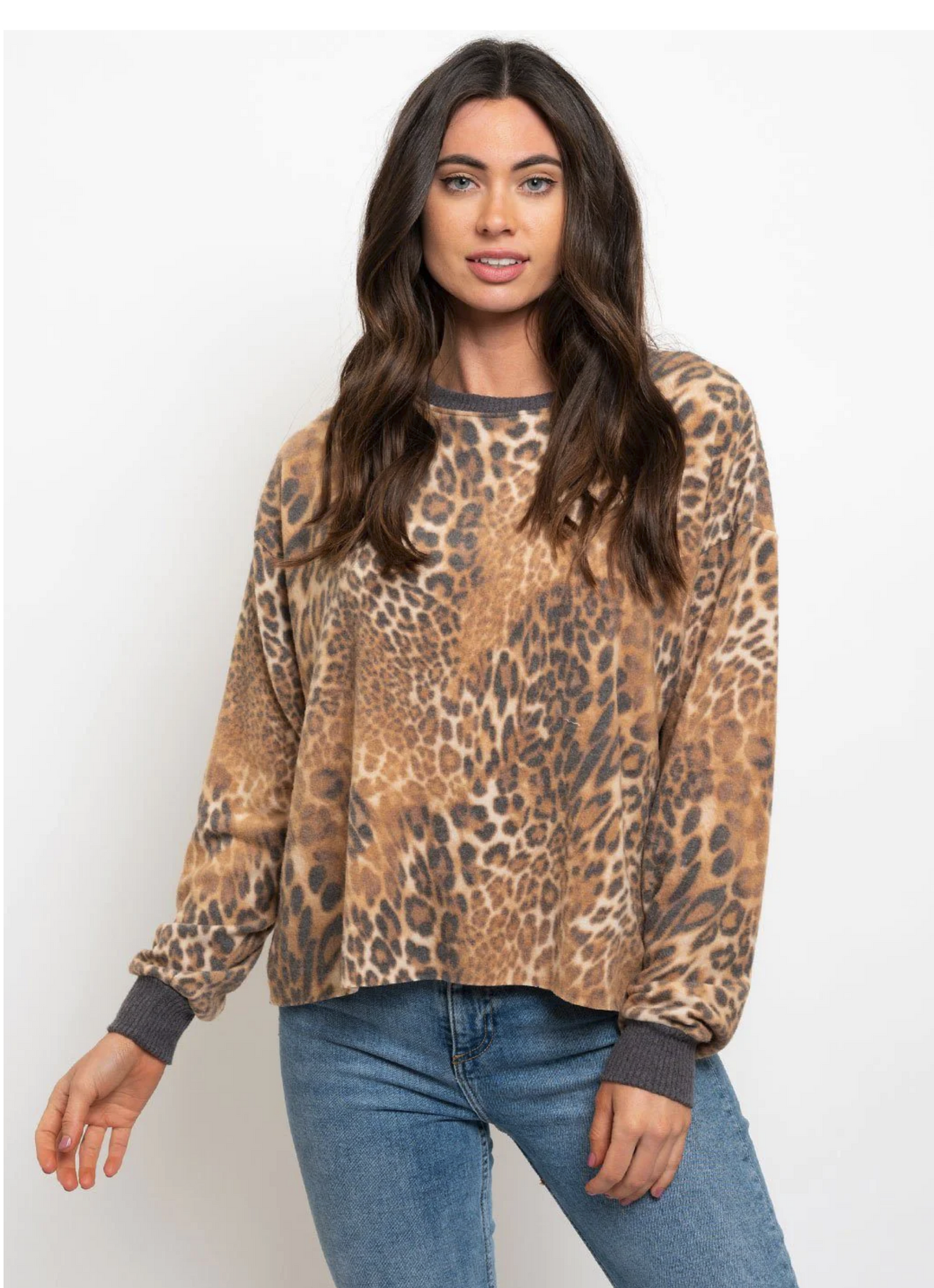 ANIMAL PRINT LONG SLEEVE TOP