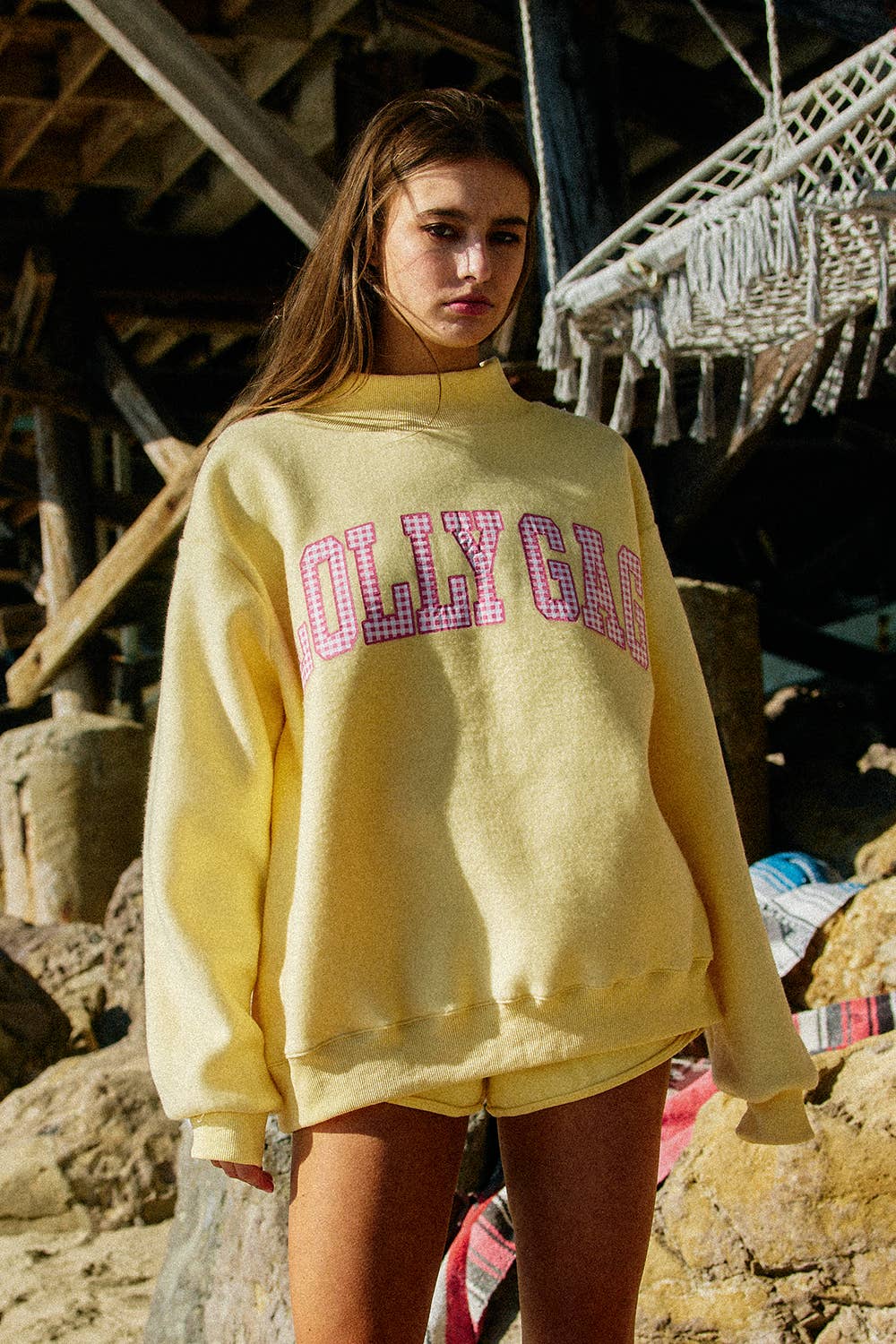 DILLY DALLY Reversible Mockneck Sweatshirt: Butter Yellow