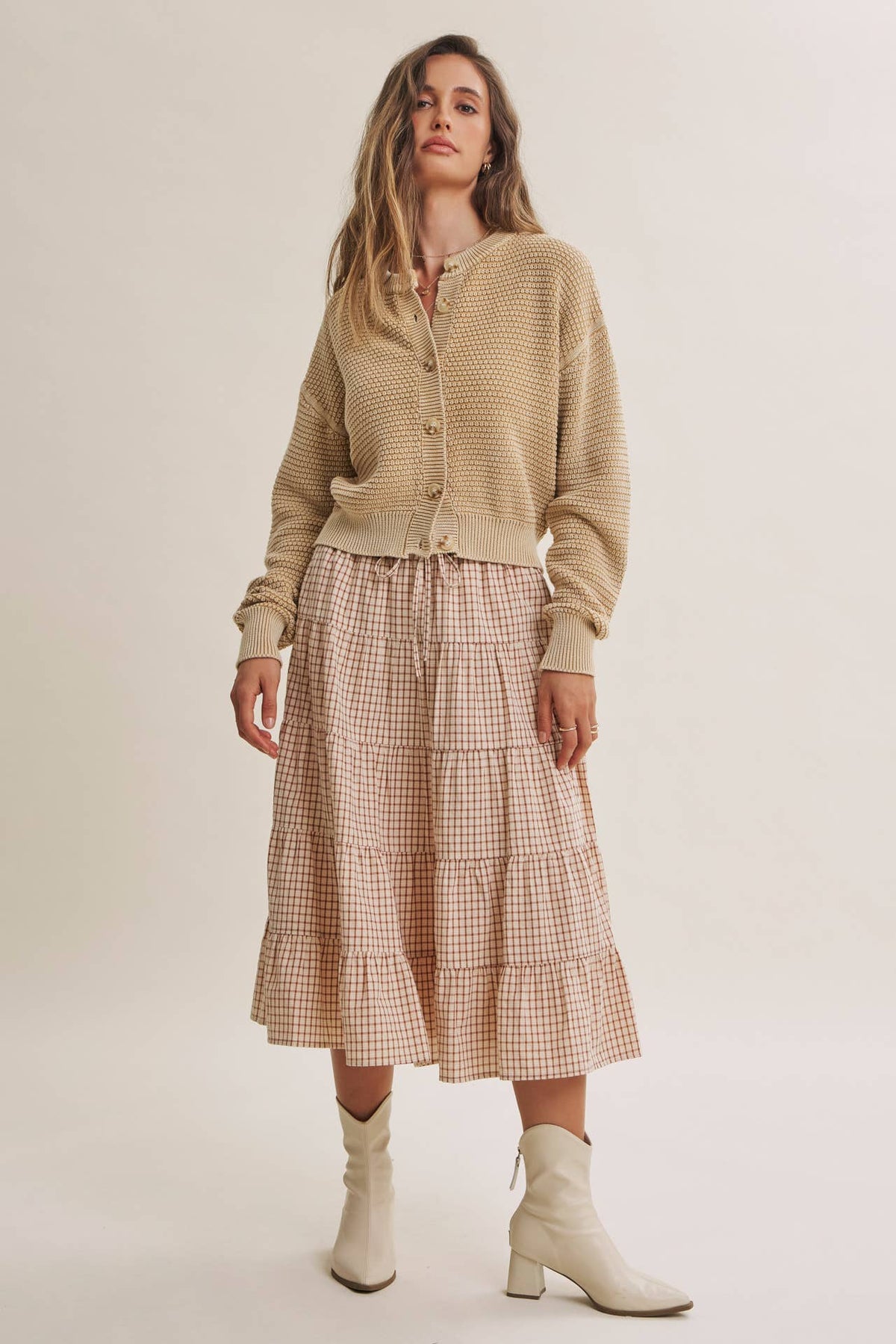 SEASONLESS MINERAL-WASHED COTTON WAFFLE BUTTON-DOWN CARDIGAN: BEIGE