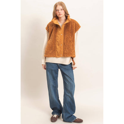 Sherpa Vest With Snap Closure: CAMEL