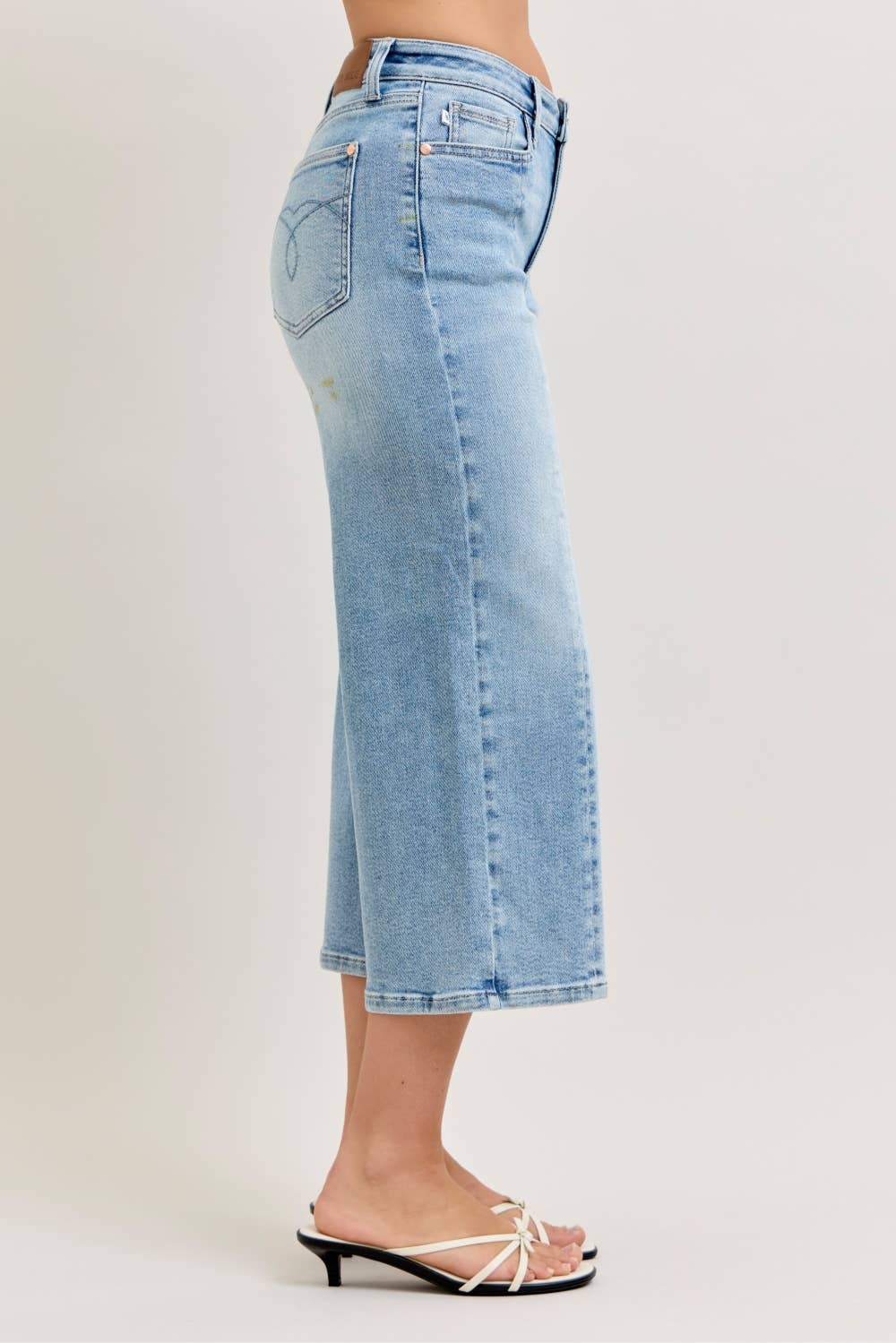 Judy Blue Jeans - MR Wide Crop Vintage