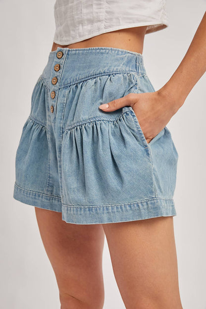 FLUER PLEATED DENIM SHORTS WITH POCKETS: LT.WASH