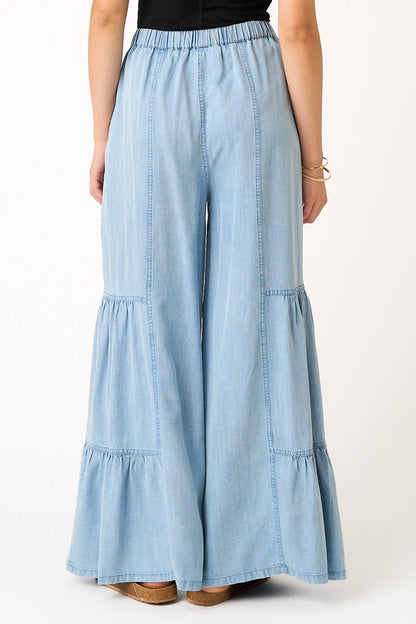 WASHED CHAMBRAY TIERED WIDE LEG BUTTON FRONT PANTS: LT DENIM