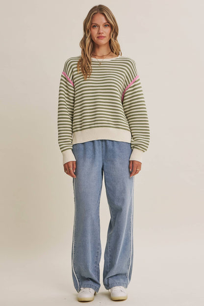 CRISP AIR COTTON SWEATER TOP WITH MODERN POP OF CONTRAST