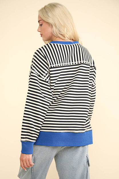 Stripe Comfy Casual Oversized Knit Top: BLACK/WHITE