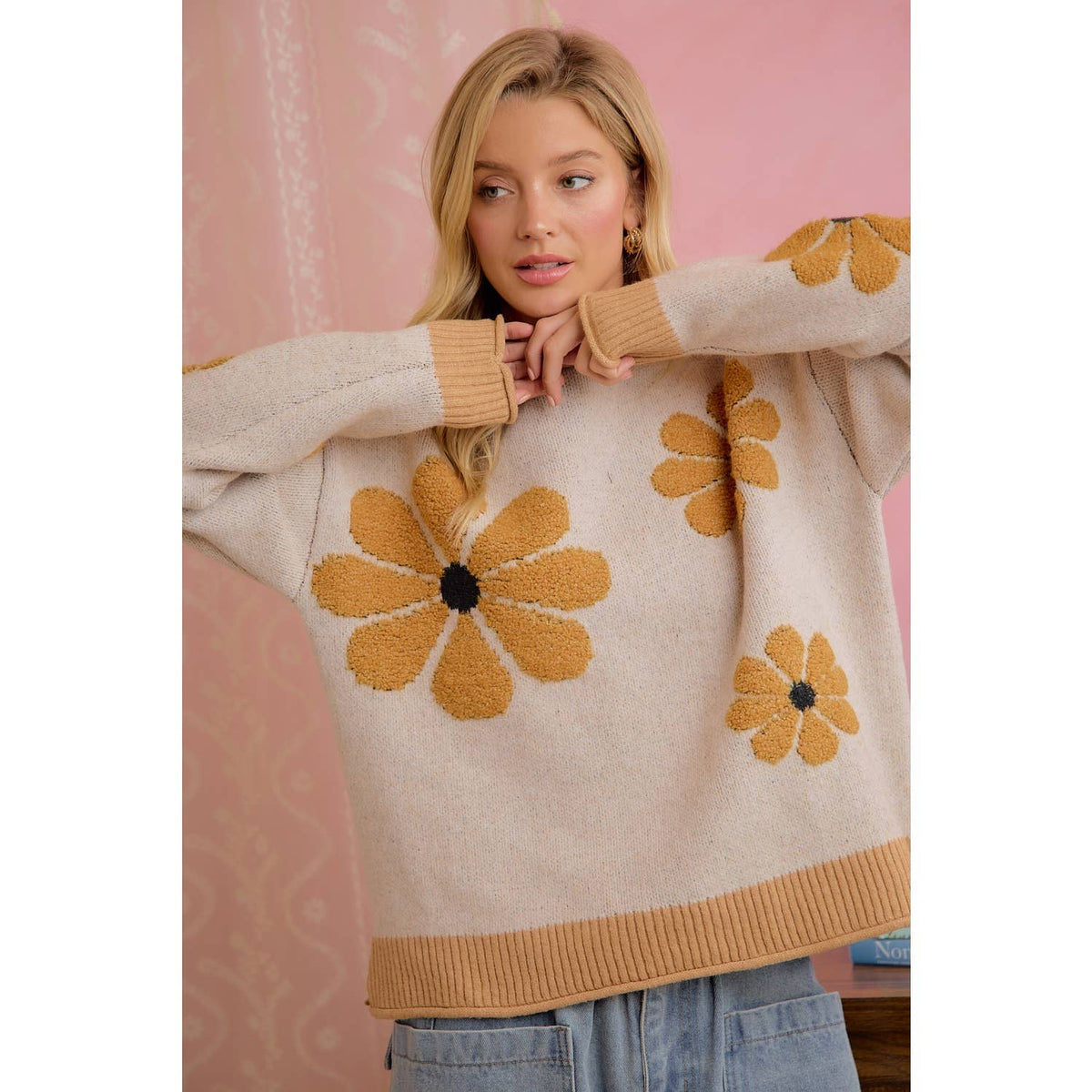 LATTE DAISY FLORAL RIBBED SWEATER