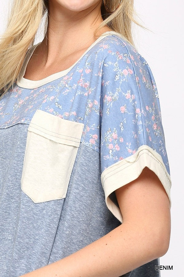 Loose Top With Pocket