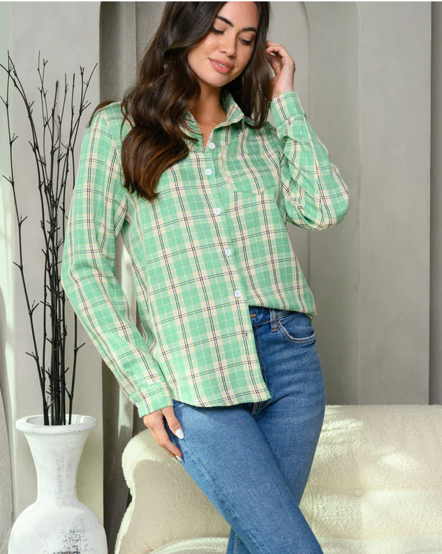 LONG SLEEVE BUTTON UP PLAID FRONT POCKET TOP